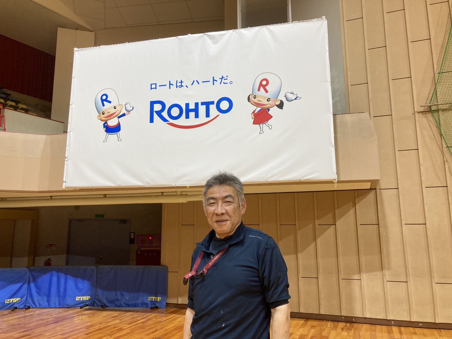 ロートアリーナ奈良の床修理